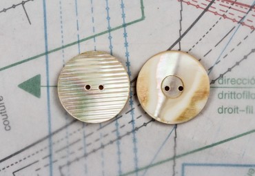 bouton en nacre