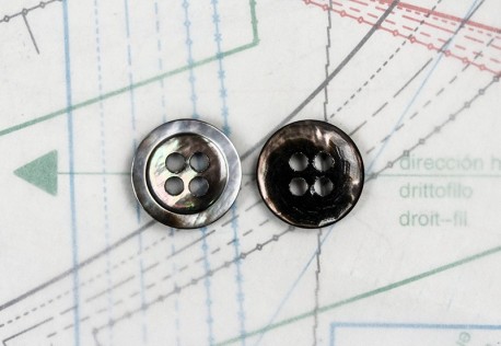 bouton en nacre
