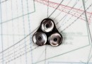 bouton en nacre, 1 plaque 3 boutons