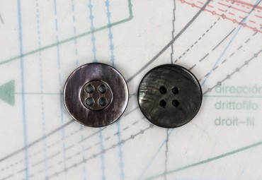 bouton en nacre