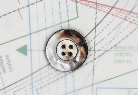 bouton en nacre