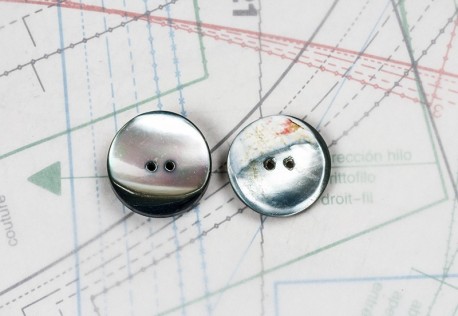 bouton en nacre