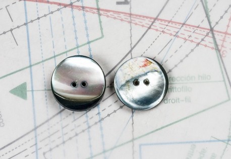 bouton en nacre
