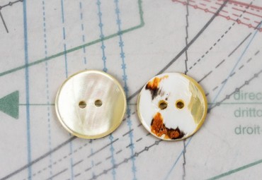 bouton en nacre