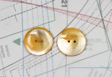 bouton en nacre