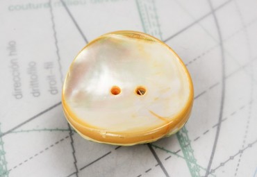 bouton en nacre