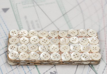 bouton en nacre, 2 lots de 4 plaques de 36 boutons