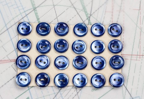 bouton en nacre, 1 plaque 24 boutons