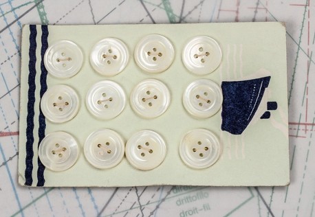 bouton en nacre, 1 plaque 12 boutons