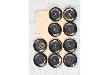 bouton en corne noire, 4 trous, 1 plaque de 10 boutons