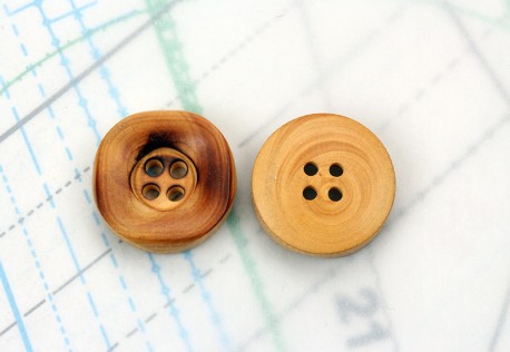 bouton en bois