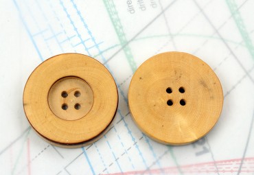 bouton en bois