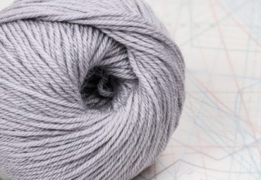 fil à tricoter en fibres de mouton
