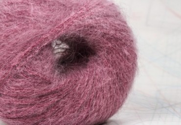 fil à tricoter en fibres de chèvre kid mohair et mouton mérinos