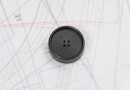 bouton en plastique couture