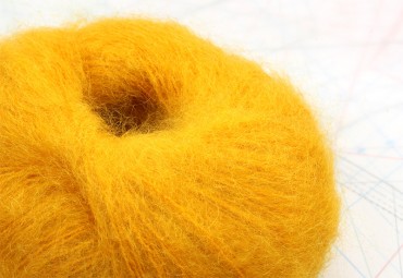 fil à tricoter en fibres de chèvre mohair, mouton et Polyamide