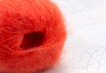 fil à tricoter en fibres de chèvre kid mohair et mouton mérinos