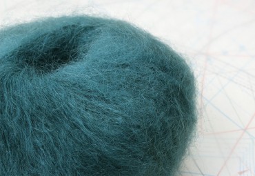 fil à tricoter en fibres de chèvre mohair, mouton et Polyamide