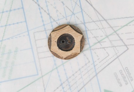 bouton en bois