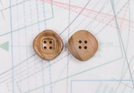 bouton en bois