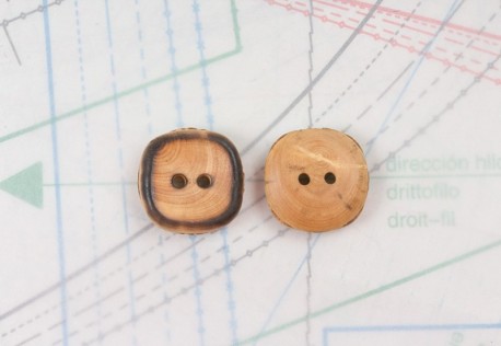 bouton en bois