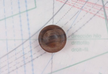 bouton en bois