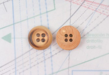 bouton en bois