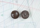 bouton en cuir
