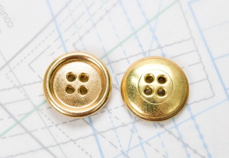Bouton en métal doré brillant estampé 4 trous