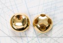Bouton en métal doré brillant estampé 4 trous