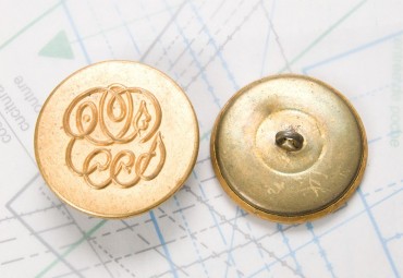 Bouton en métal doré estampé boucle en U insérée