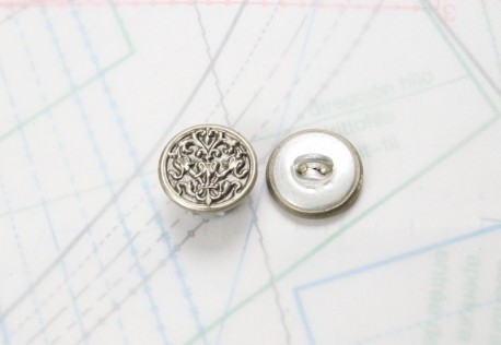 Bouton en métal argenté estampé boucle oméga